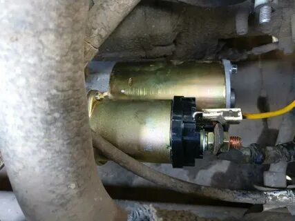 Стартер приора где находится