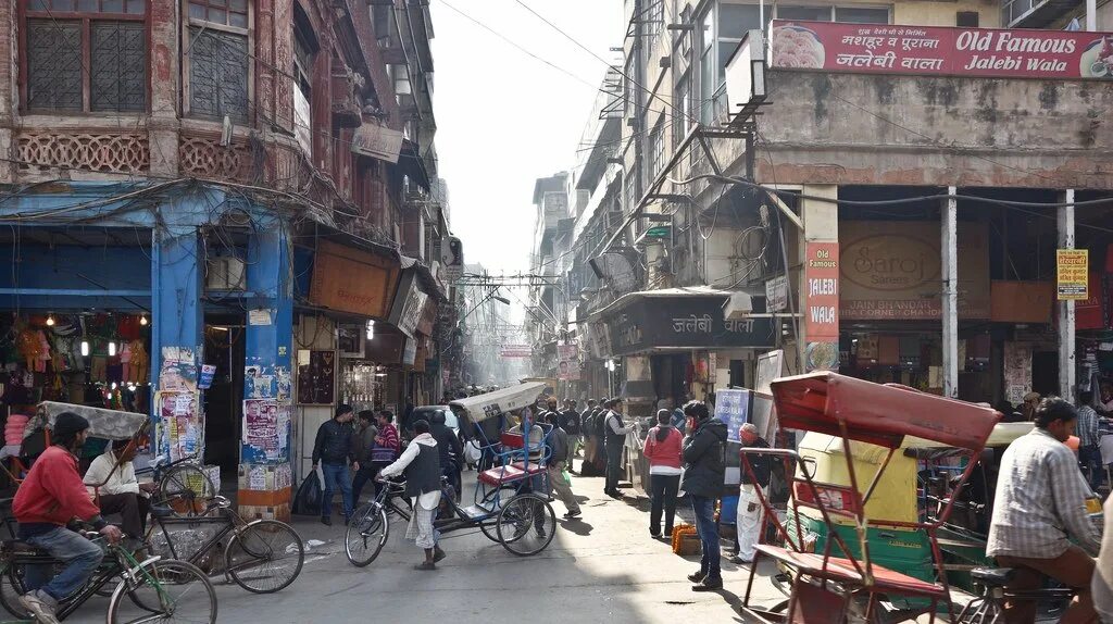 Ни дели. Дели старый город. Столица Индии улицы люди. Дели фото улиц. Столица Индии раньше.