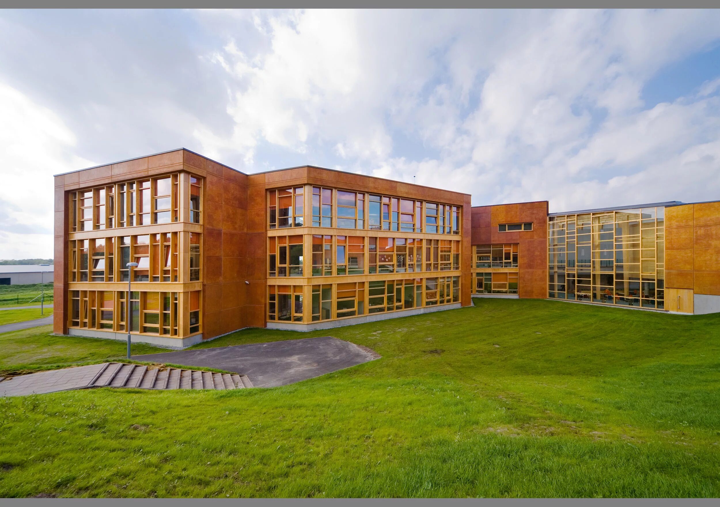 School building. Здание школы. Идеальная школа. Идеальная школа здание. Школа снаружи.