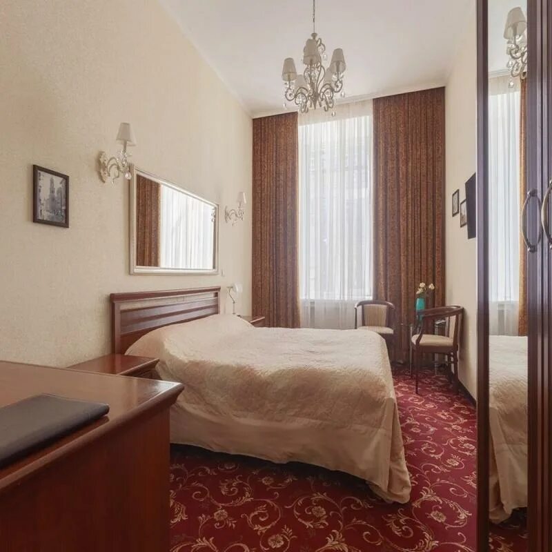 Камергерский переулок дом 4 гостиница шевалье. Камергерский отель москва. Отель камергерский. Камергерский переулок омск. Камергерский переулок 2 москва.