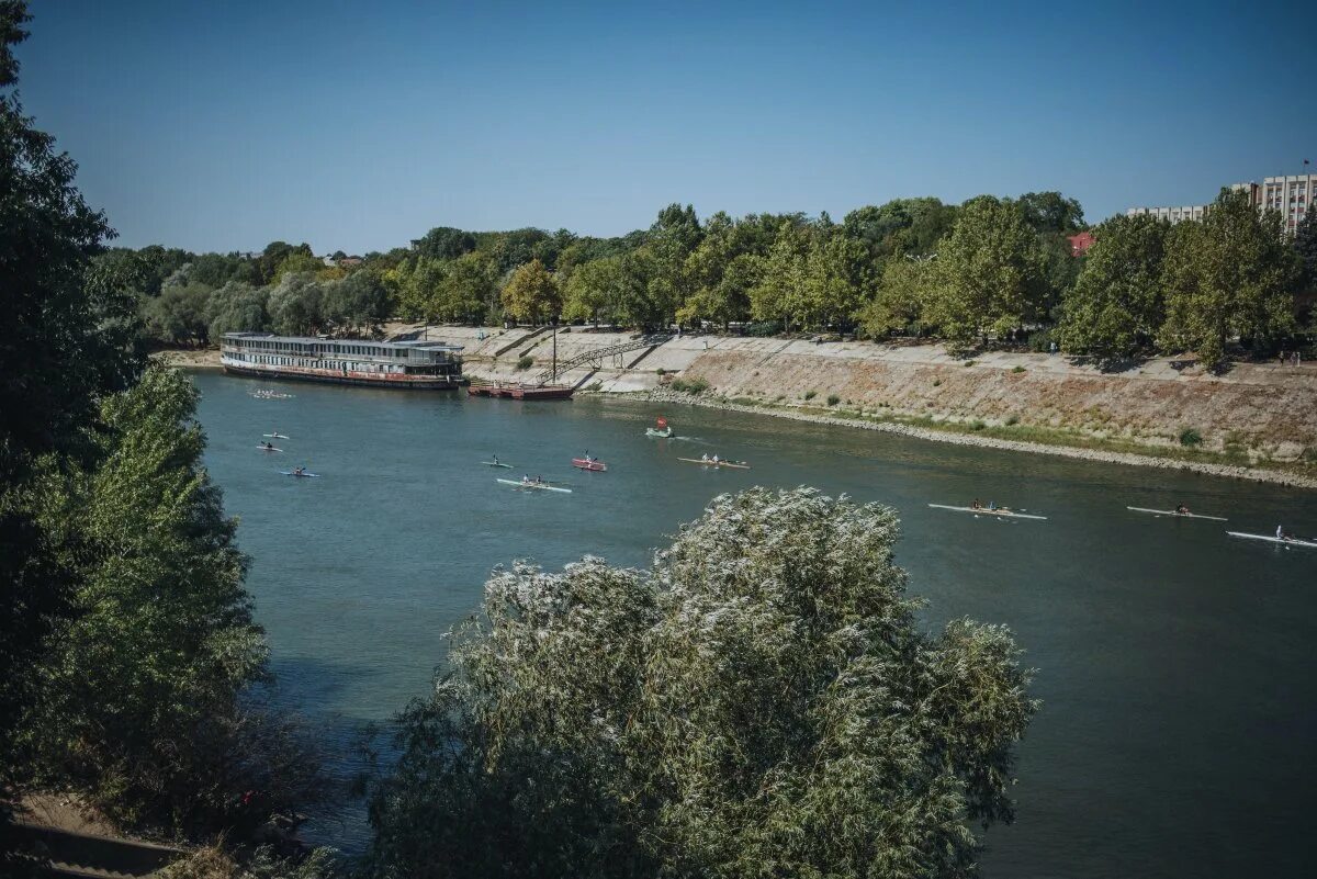 Днестр пмр набережная. Бендеры днестр. Бендеры набережная пмр. Бендеры днестр. Бендеры молдова днестр набережная.