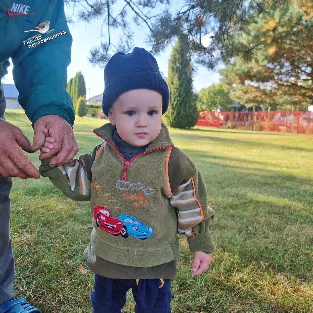 Фото мамы с 4 детьми. Сын Клавы Безверховой. Муж Клавы Безверховой. Безверхова с сыном и мужем. Муж клавы безверховой фото