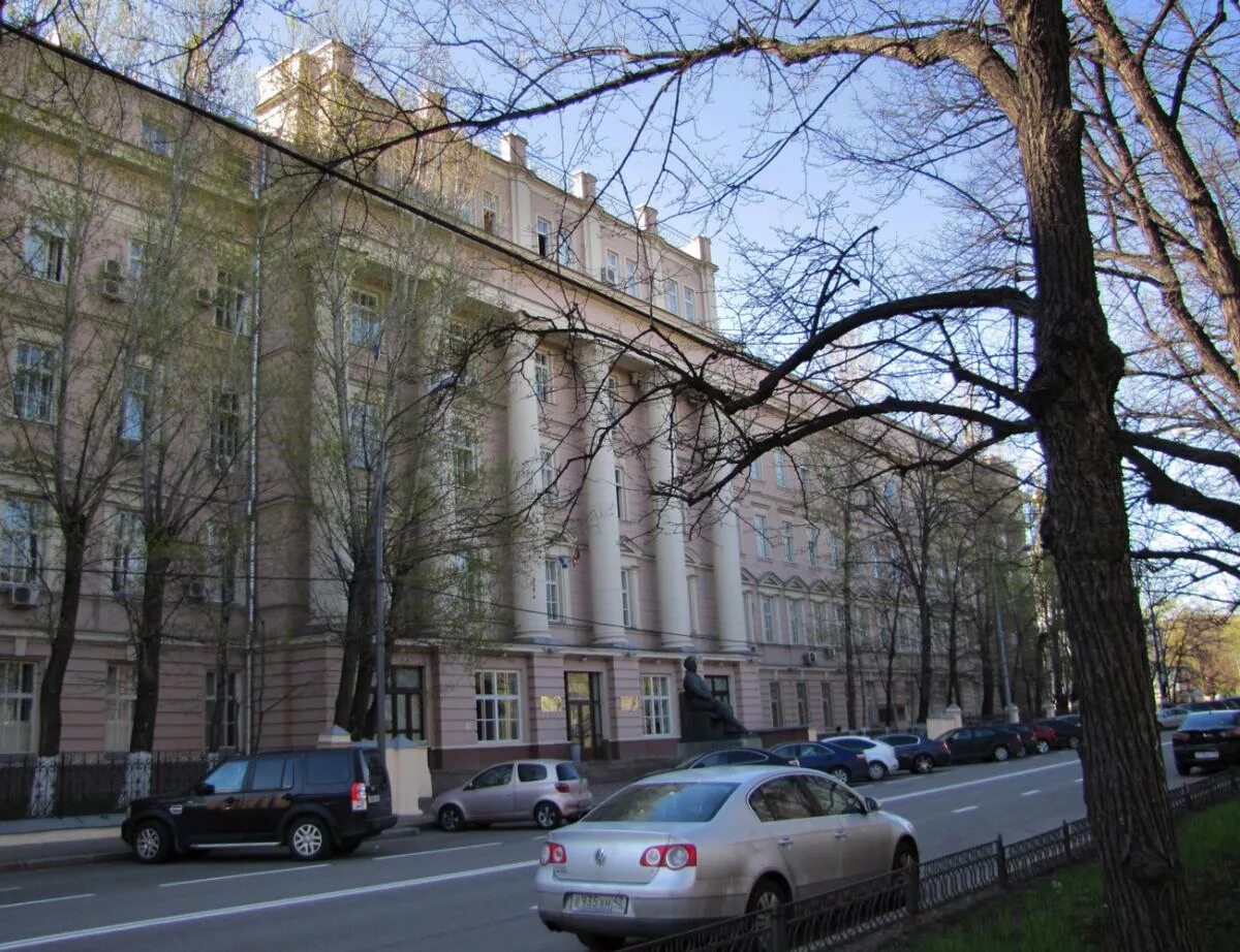 снегирева. клиника акушерства и гинекологии им. ул. больница им сеченова 1 москва. акушерства снегирева.