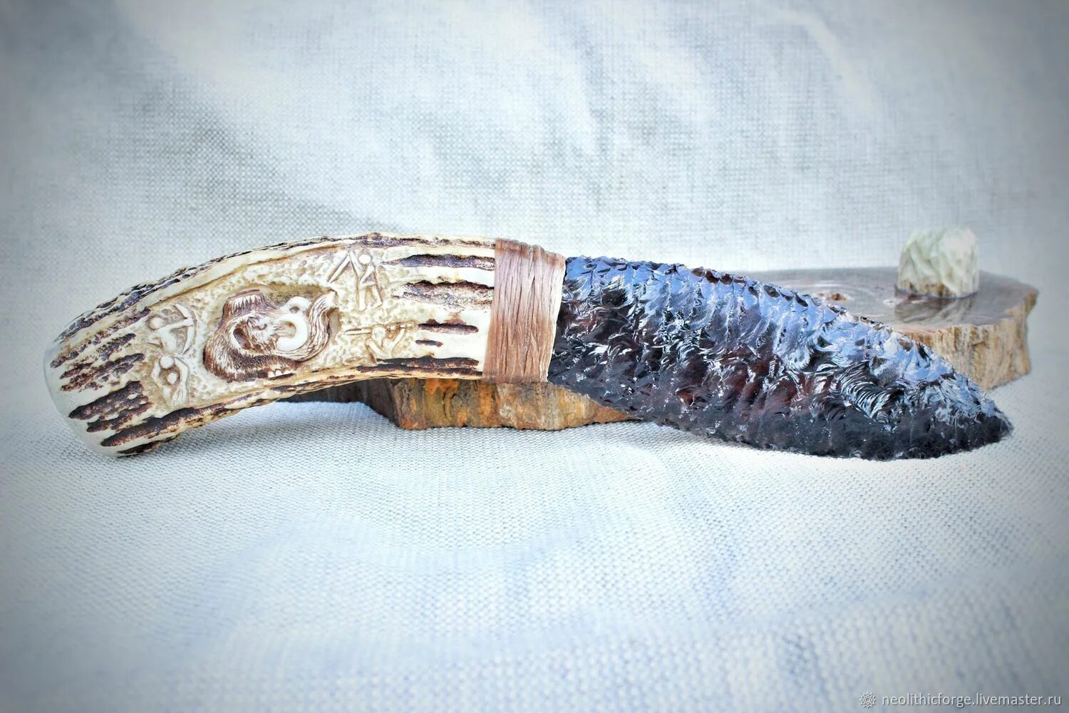 Обсидиановый клинок ацтеков. Обсидиан ножи майя. Ножи из обсидиана arnold99. Ритуальный нож обсидиан ацтекский. Обсидиановый нож ацтеков.