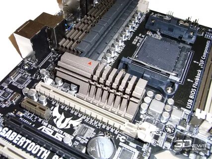 Материнская плата asus sabertooth 990fx