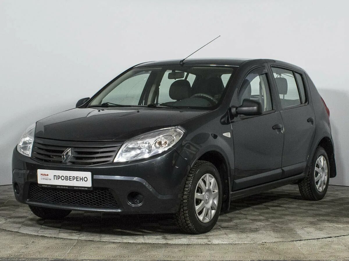 Рено сандеро 1.4 купить. Renault Sandero 2010. Рено Сандеро 1,6 2010 года. Рено Сандеро 2010. Renault Sandero 1.6 MT (84 Л.С.).