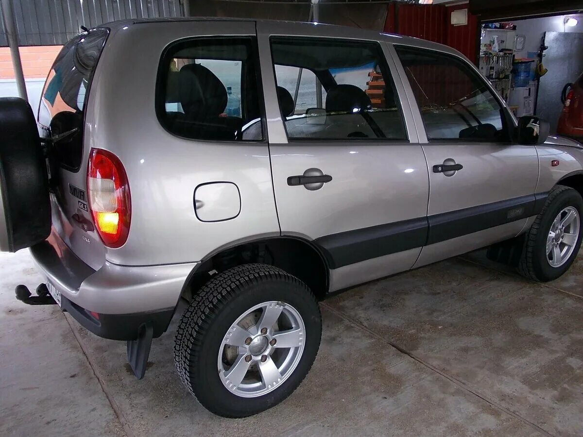 Chevrolet niva 2014. шеви нива динго 610. шевроле нива 2013 черный. шевроле нива 2013 серебристый. нива шевроле в краснодарском крае.