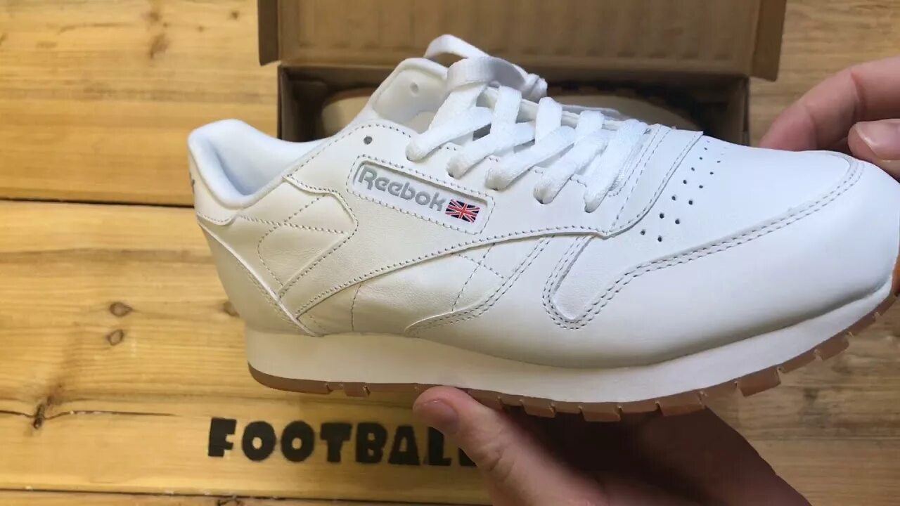 Оригинальность кроссовок рибок. Reebok Classic 49800. Reebok Classic 1971. Reebok Classic 1983. Reebok Classic 1985.