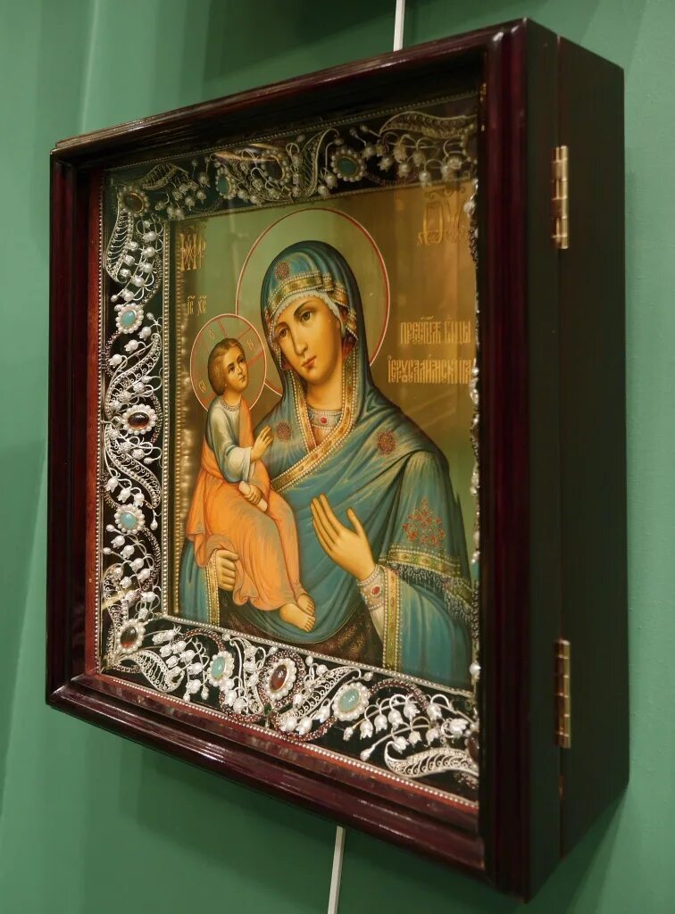 Стекло в киот. Деревянный киот. Киот со стеклом. Киот сусальное золото 30 40. Стекло в киот.