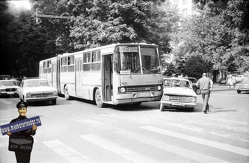Легенды 90 краснодар. Дискотека 90-х. W140 e38. Года. Легендарная машина 90.