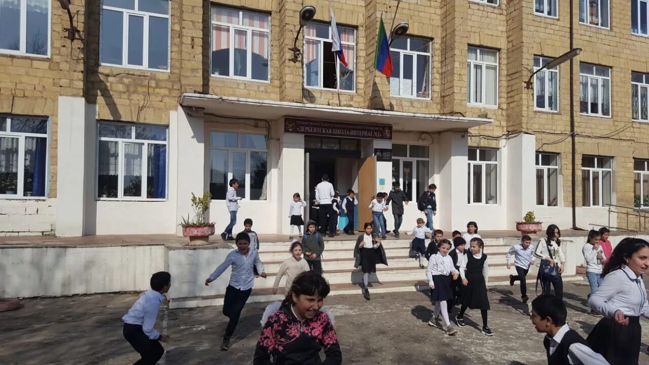 14 школа дербент. 21 школа дербент. Школы в дербенте. 15 школа дербент. 19 школа дербент.