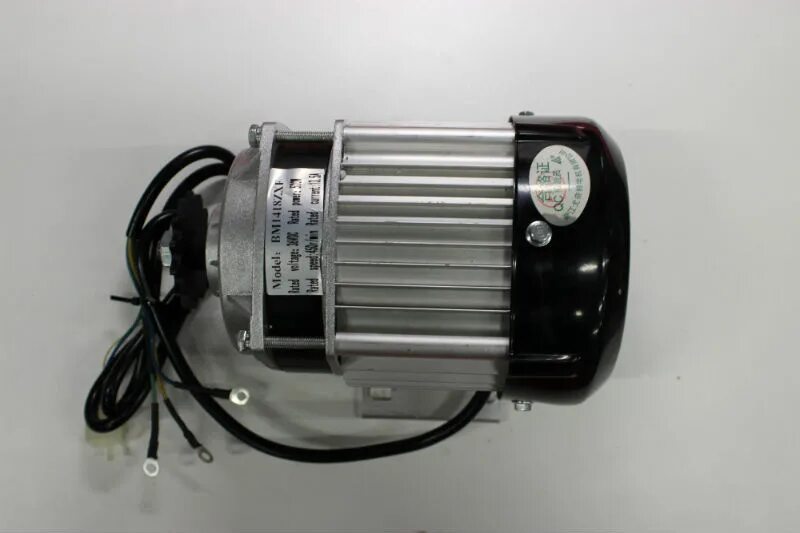 Электромотор 48 вольт. Электродвигатель 48v 650w. электродвигатель 24v 500w с редуктором. электродвигатель 48v 1200w думпер. электродвигатель 48 вольт.