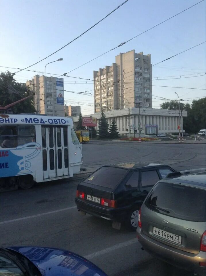 Дмитрий Ежов @Ezhoff - Была остановка Речпорт. Ульяновск 73