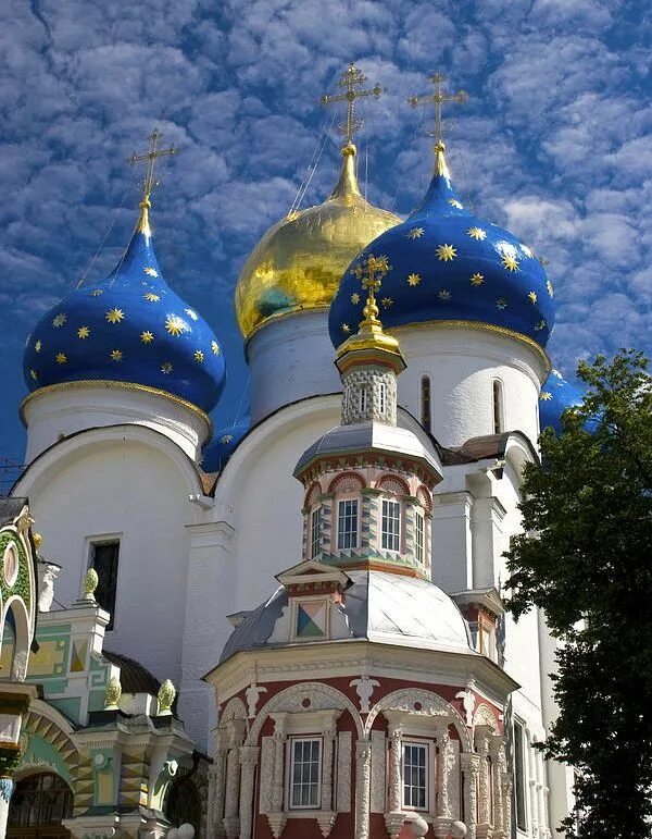 Великие православные храмы. Русская православная Церковь. Монастыри. Zagorsk Monasteries. Загорск русская Церковь. Церковь голубые купола Саратов.