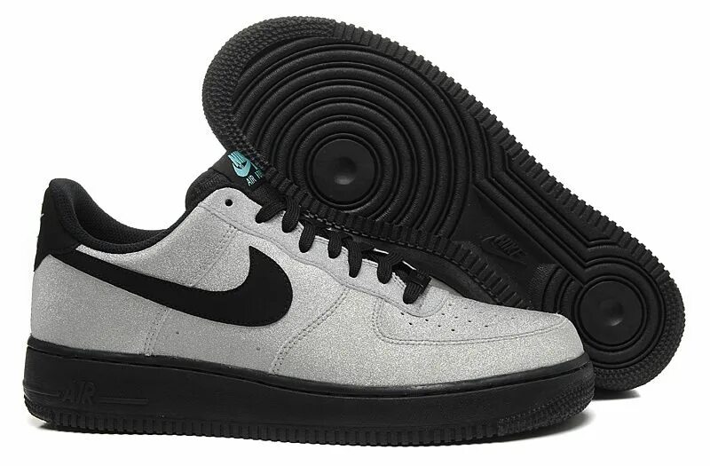 Найки с черной подошвой. Nike Air Force 1 Low Black. Nike Air Force 1 мужские. Кроссовки найк АИР Форс 1 мужские. Nike Air Force 1 Low.