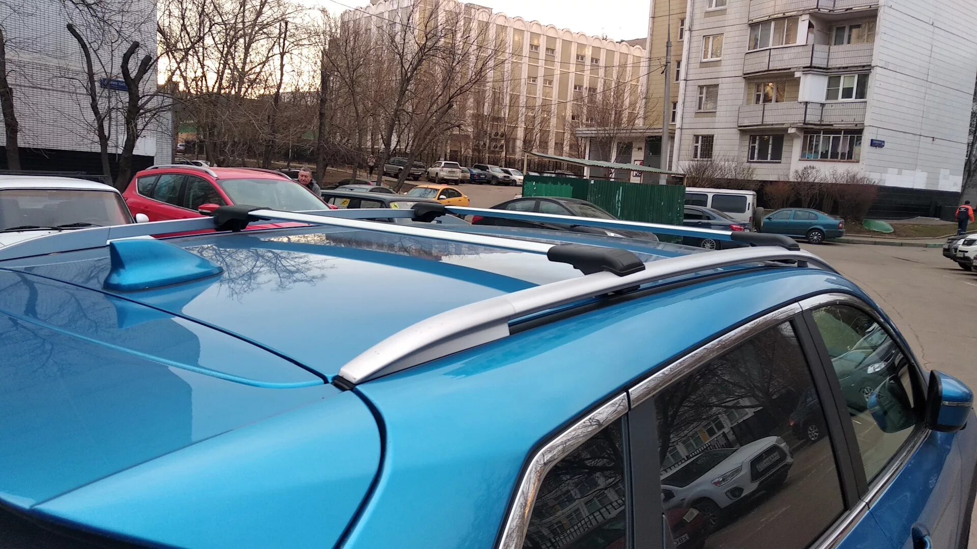 Рейлинги nissan. Рейлинги на ниссан кашкай. рейлинги на крышу ниссан кашкай 2019. багажник на рейлинги кашкай 2019. рейлинги на крышу ниссан 2025 года.