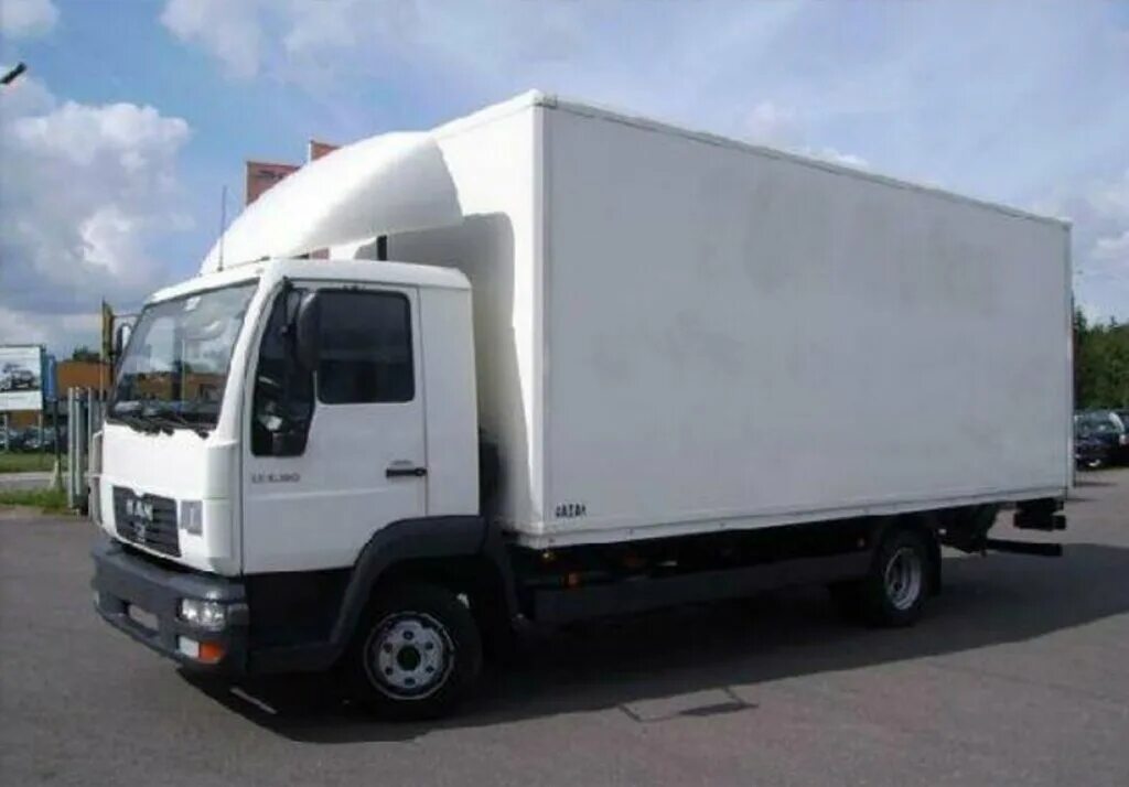 Грузовики до 5 тонн б у. Грузовики до 5 тонн б у. Daf lf 45. Mitsubishi fuso canter со спальником. Грузовики до 5 тонн б у.