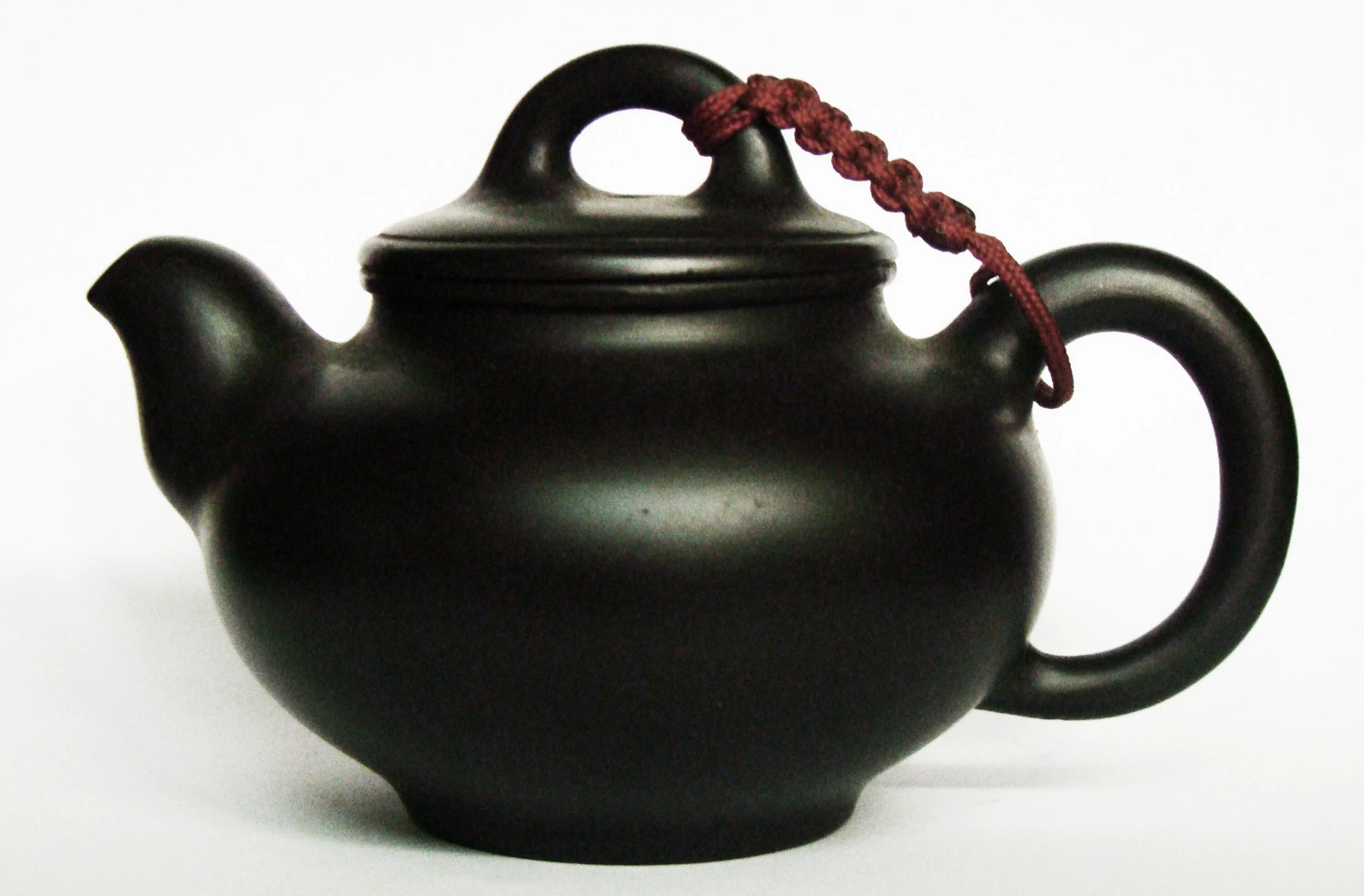 Чайник для чайной церемонии. Традиционный китайский чайник. Чай в чайнике. Заварочный чайник для чайной церемонии. Чайники для церемонии