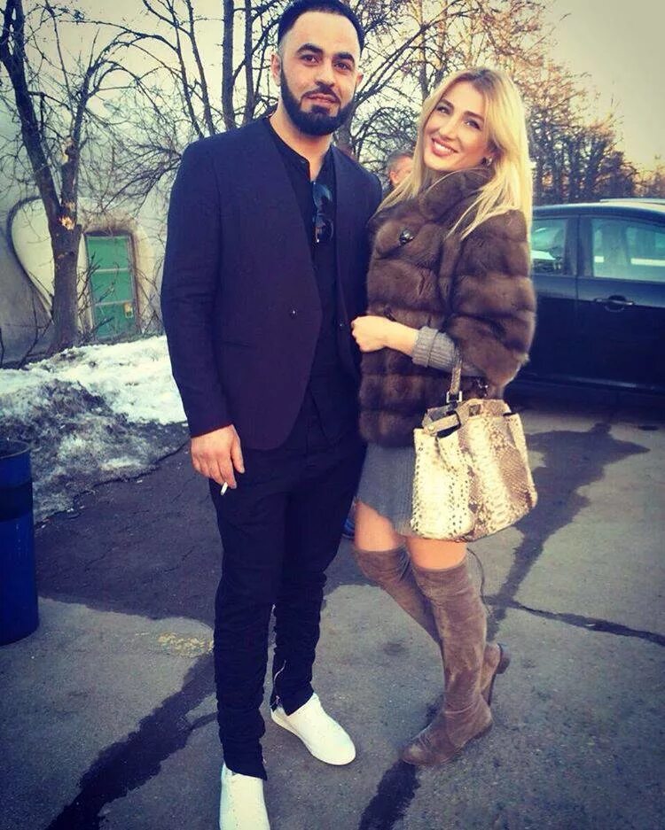 Тата блюменкранц в монако. Папа тата блюменкранц инстаграм. Муж таты блюменкранц винсент. Тата блюменкранц фигура. Тата абрамсон дом 2.