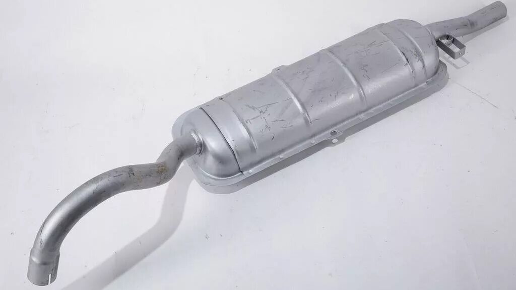 Дополнительный глушитель ваз 2107 инжектор. 2105 резонатор под евро 3. Резонатор 2107 евро 2 евро 3. Резонатор 2105 инжектор евро 2. Глушитель для ваз 2101-2107.