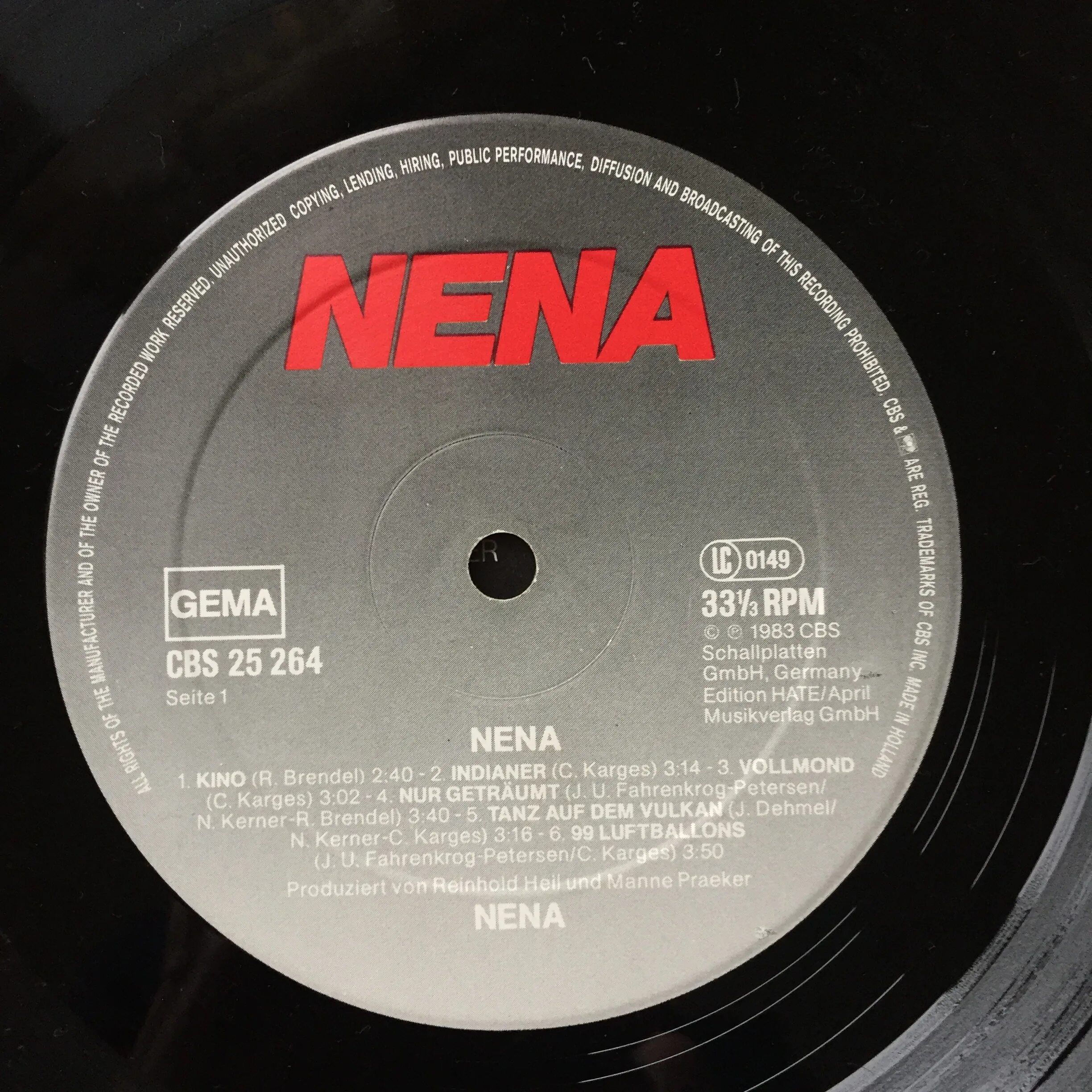 Nena - 99 luftballons (1983). Перевод песни nena 99 luftballons. Перевод nena. Nena 1984 `99 luftballons`. Перевод nena.