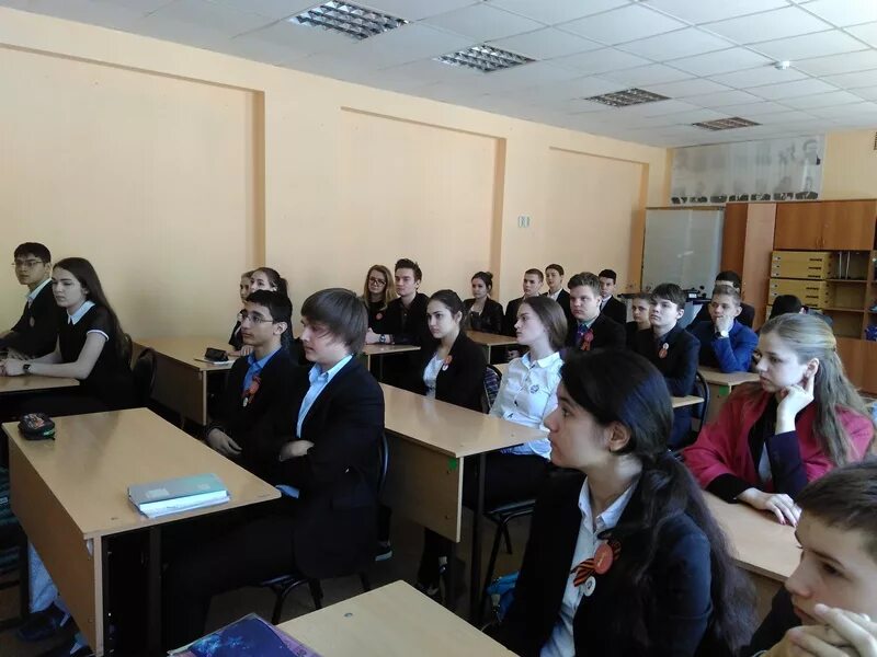 Юридическая гимназия ростов на дону портовая. Юридическая гимназия 9 имени м. Юр гимназия 9 ростов на дону. Юридическая гимназия 9 ростов-на-дону. Сперанского.