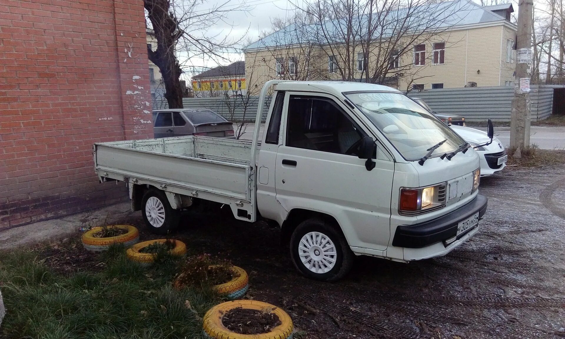 Тойота лит айс грузовик. Тойота Таун айс грузовик 1994. Тойота тоунасе грузовик 1989. Тойота Таун айс грузовик 1985. Toyota Town Ace 1995 грузовик.