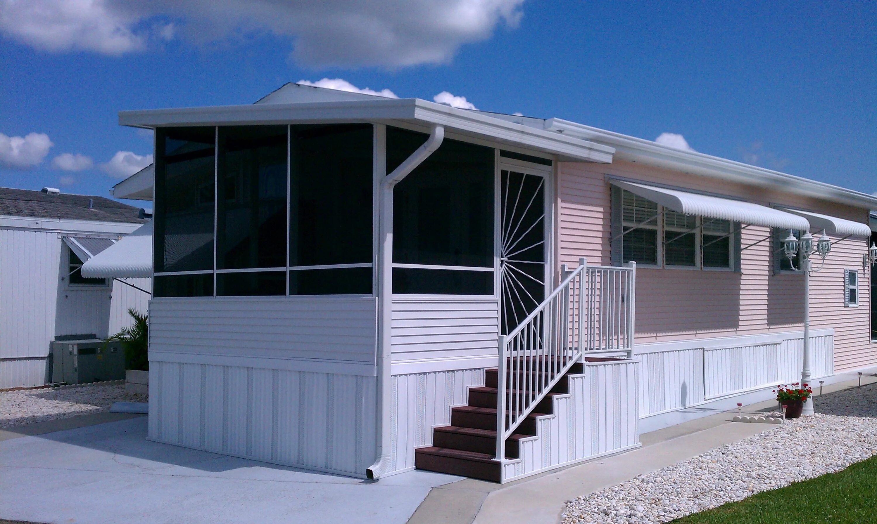 Home single. 2000 single wide mobile home. 2000 single wide mobile home 52. 2010 mobile home single wide 14 x 70. mobile home тирасполь.