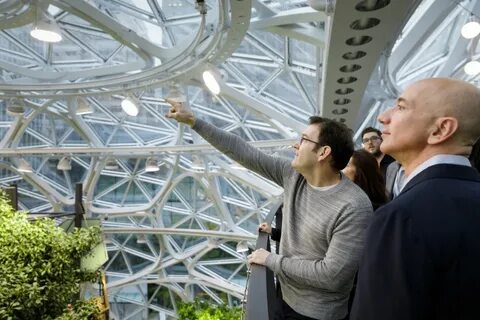 Штаб квартира амазон