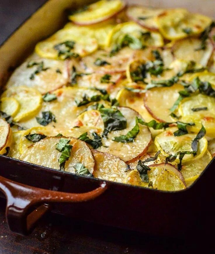 Готовим в духовке рецепты быстро вкусные. Кабачок цуккини запеканка. запеканка из цукини в духовке. овощной гратен. запеканка картофель цуккини.