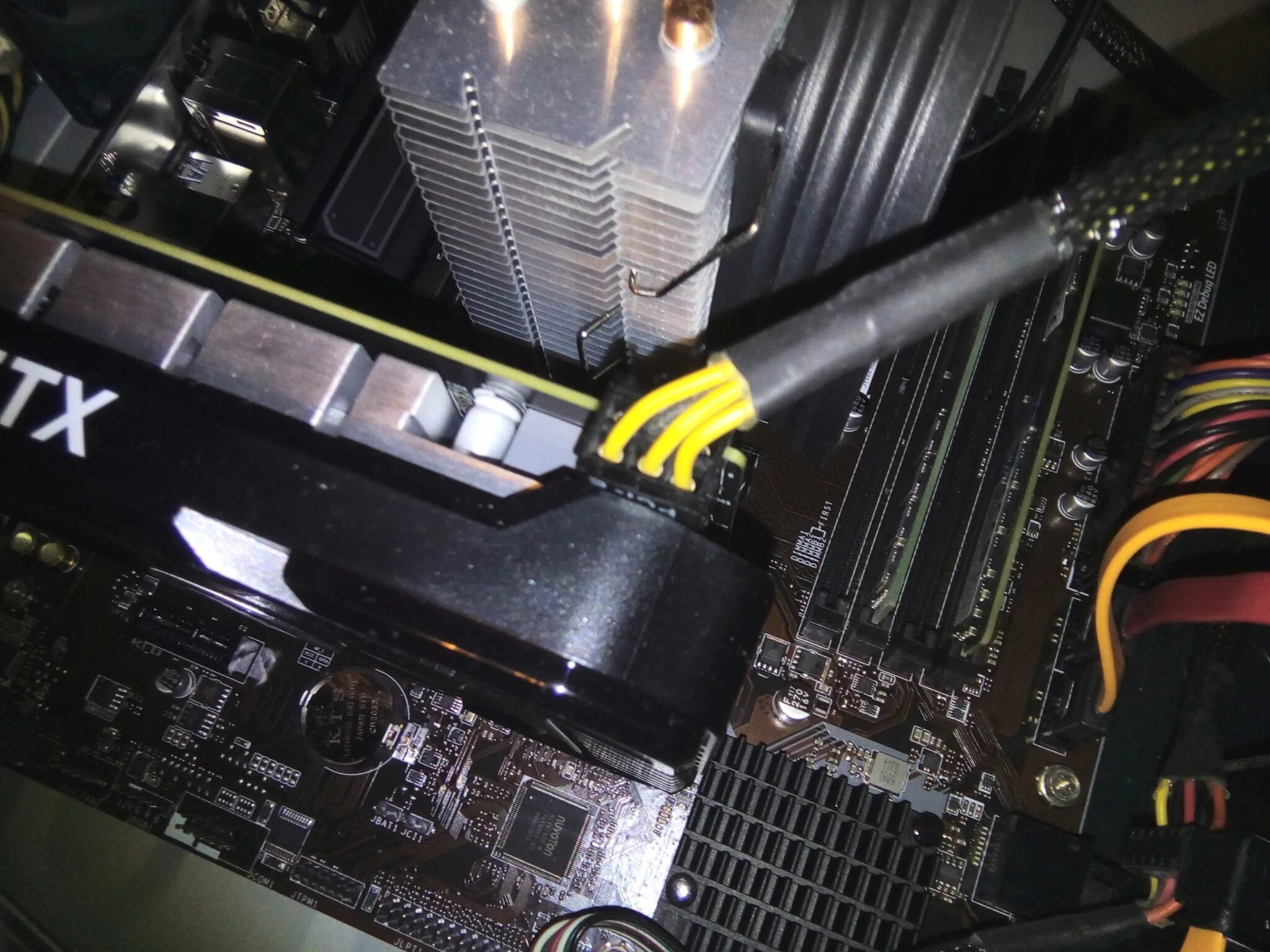 Msi geforce gt 1650. Gtx 1650 4gb gigabyte. 1660 ti ventus. Разъемы на видеокарте 1650. Питание для видеокарты 1650.