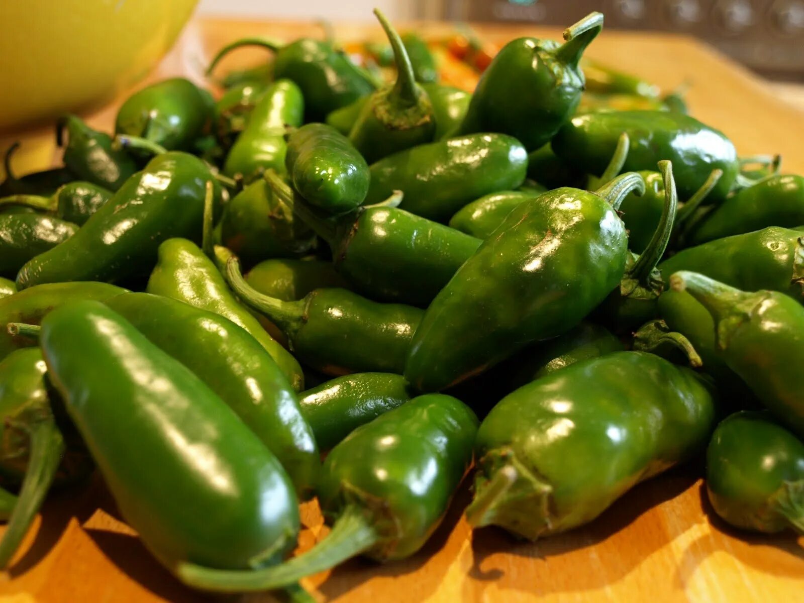 Перец холопения фото и описание сорта fresh chili peppers with scoville rating The heavy