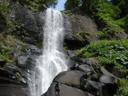 Водопады сахалина
