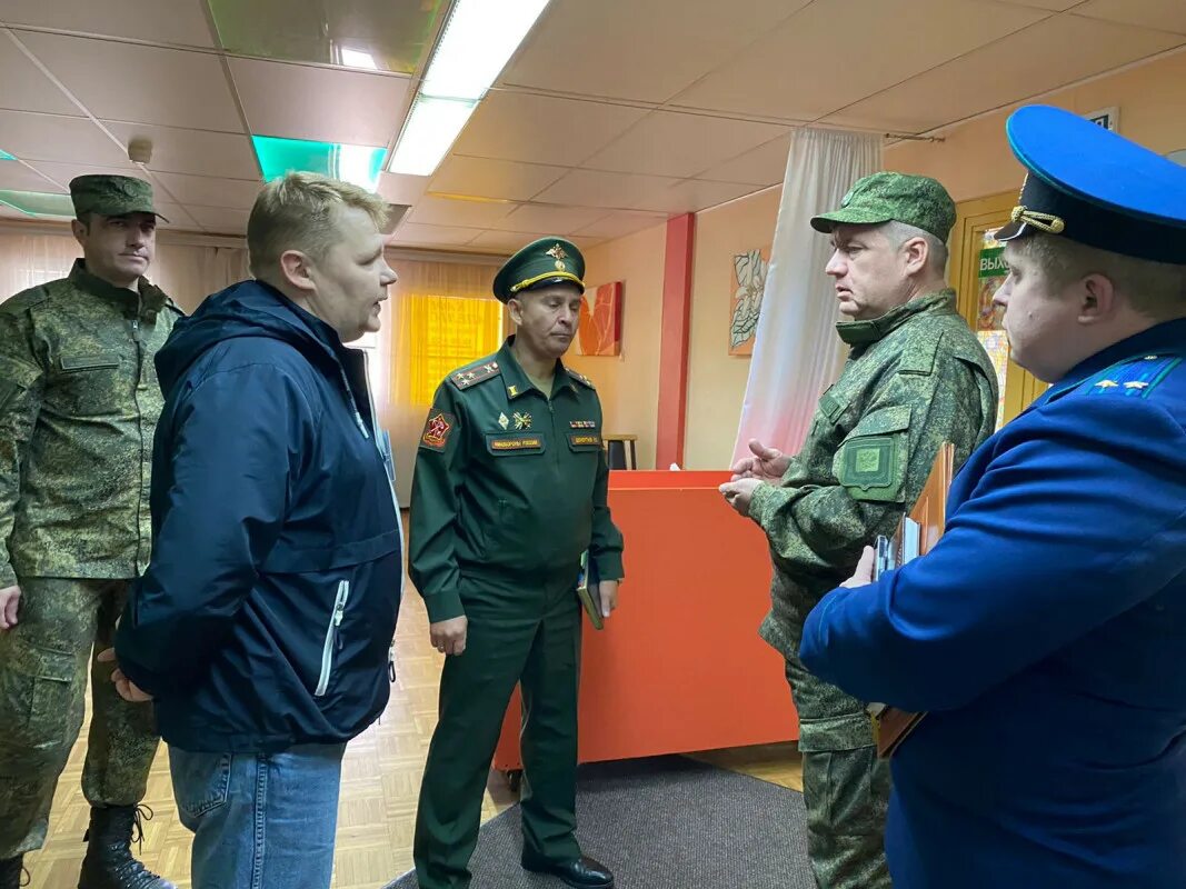 Всеволожский военкомат телефон. Военкомат кингисепп.