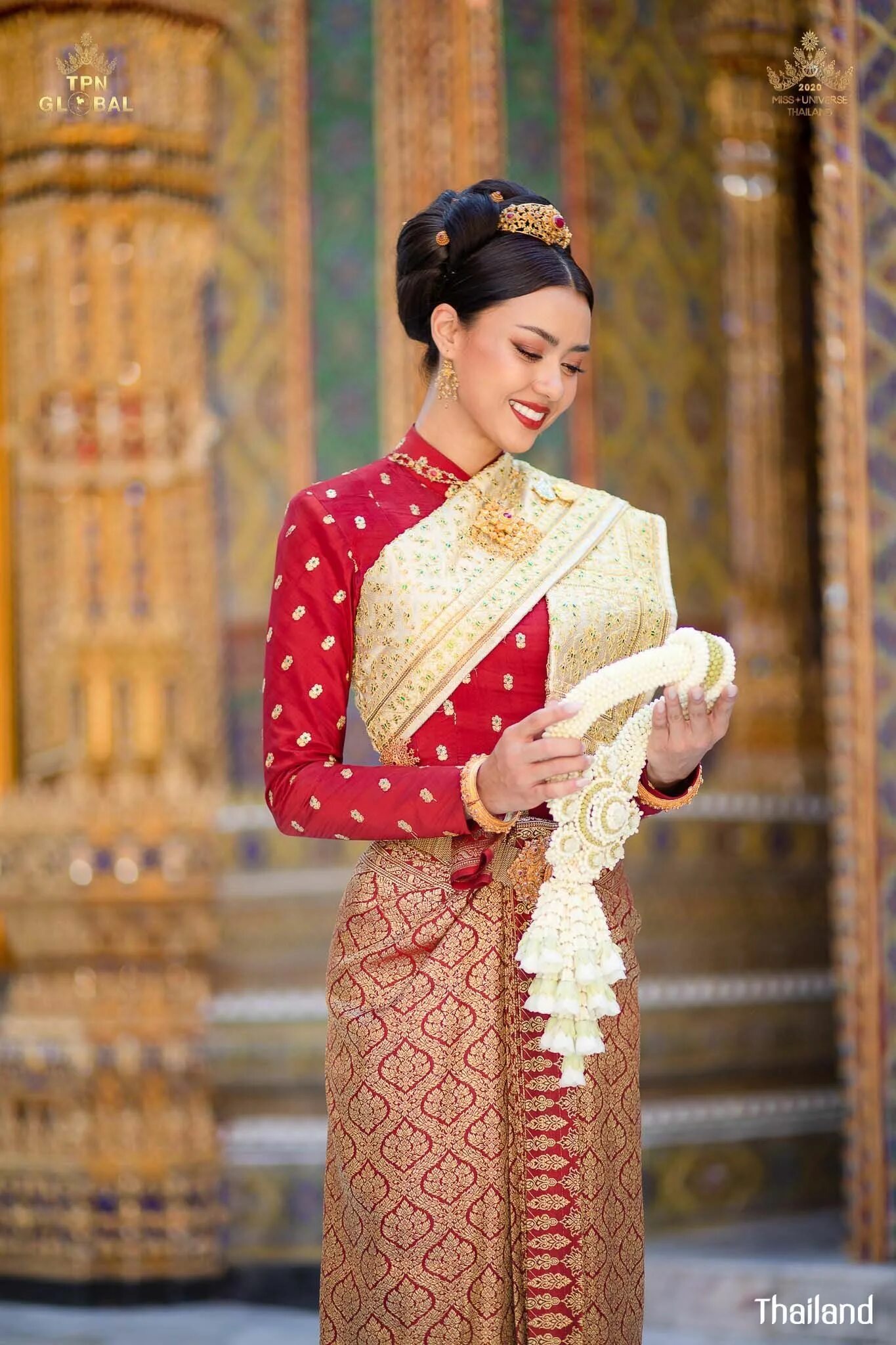 Платье в тайском стиле. Платья Таиланд. Мода Тайланда. Thai Traditional Dress.