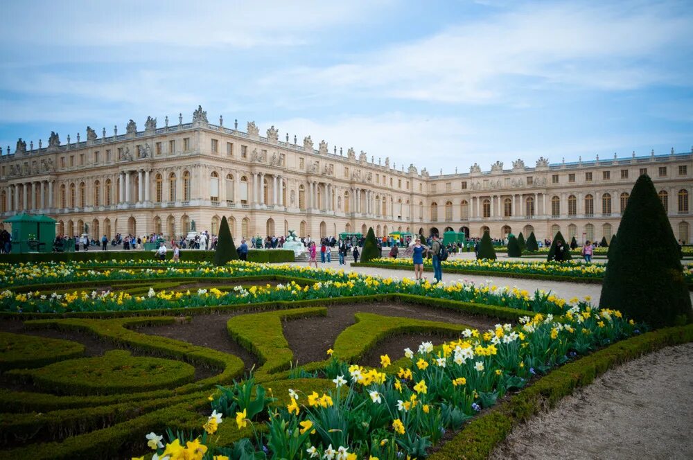 Версаль под. Версальский дворец и парк. Версаль парк Франция. Архитектурно парковый ансамбль Версаля. Королевский дворец и парк в Версале.