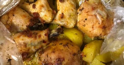 Голень с картофелем в рукаве