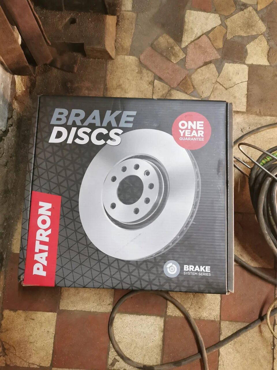 Ts 16949 2002 patron тормозной диск. Тормозной диск patron pbd4305. Диск тормозной передний toyota rav4. Торец тормозного диска. Тормозной диск patron pbd1807.