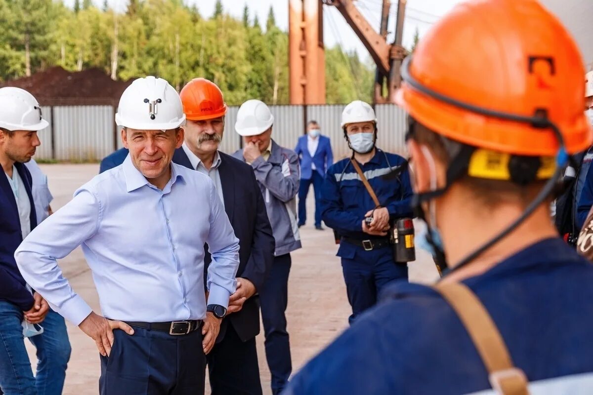 Прием врача североуральск. Североуральск главный врач. фото врачей североуральска. главному врачу гауз со «североуральская цгб» а.в. наумкину.