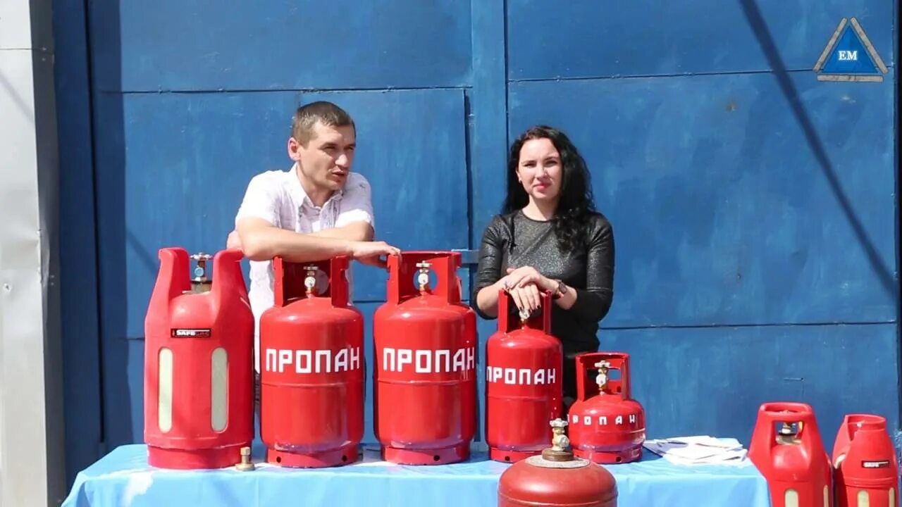 Баллон пропановый бытовой. Заправить баллон в омске. Как заправить газовый баллон. Баллон газовый пропановый 27 л. Озон газ в баллонах.