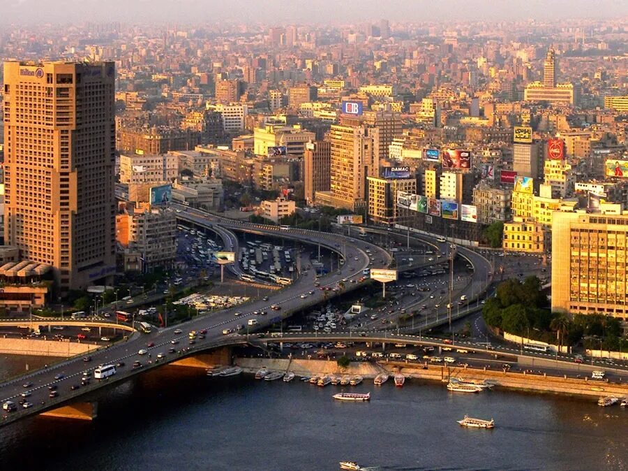 Каир 2023. Каир численность населения 2021. Население Каира 2023. У Каира Европейский облик. Каир Сити.