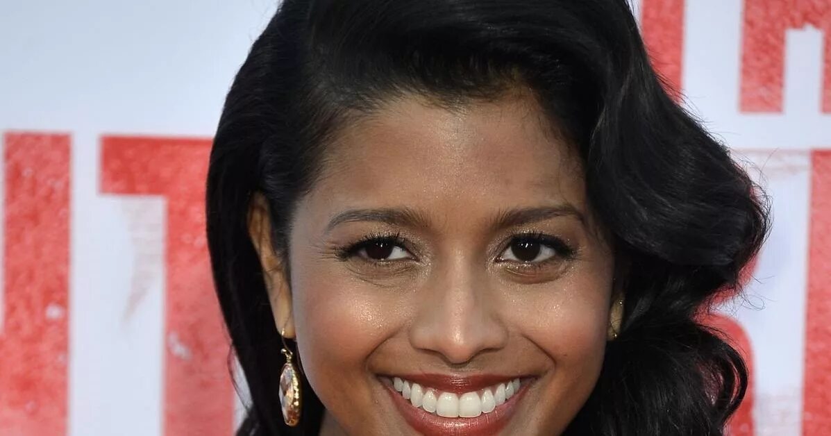 Тия сиркар национальность. Tiya sircar. Tiya sircar. Тия. Tiya sircar в купальнике.