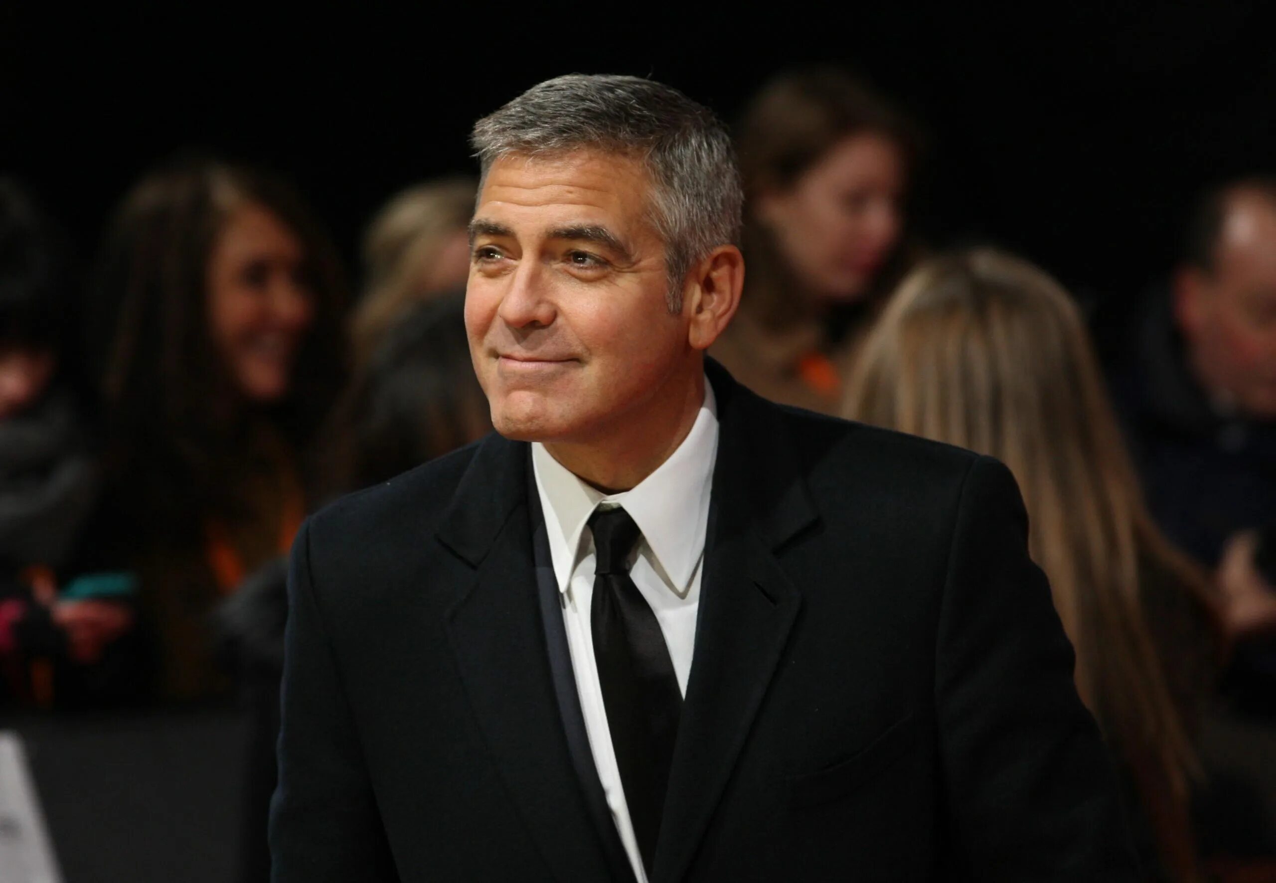 Джордж клуни фото. Джордж клуни национальность. Джордж клуни фото. Джордж клуни 2023. Джордж клуни.