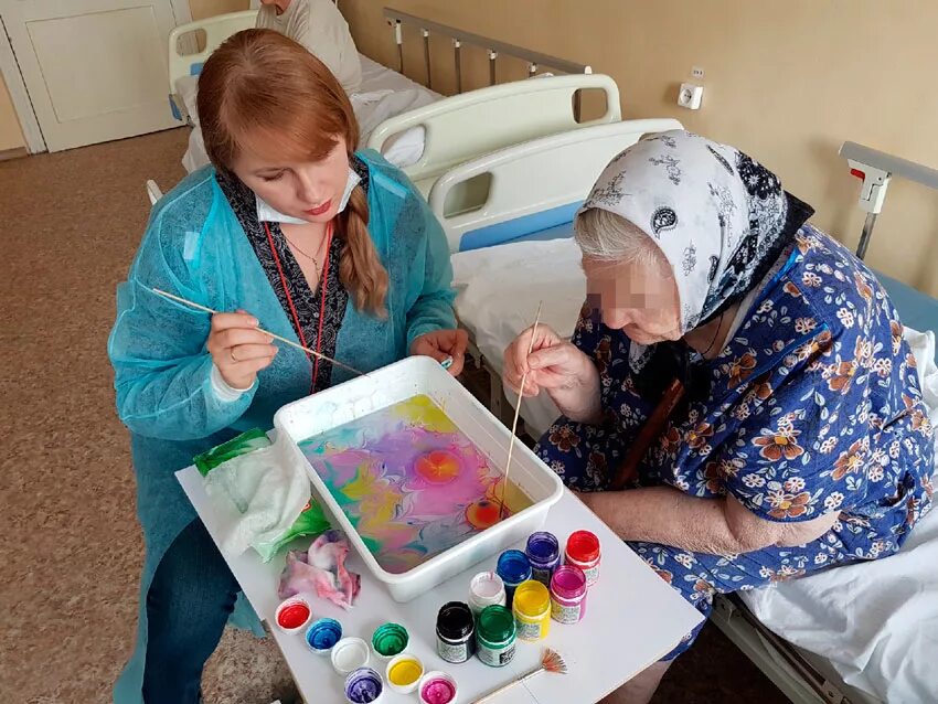 отделение паллиативной помощи. волонтер паллиативной помощи. клоуны в детской больнице. волонтерство в хосписе. белоомутская больница.
