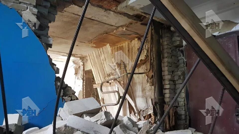 Разорванный бойлер. Взорвался водонагреватель. Может ли бойлер взорваться. Может ли бойлер взорваться. Может ли бойлер взорваться.