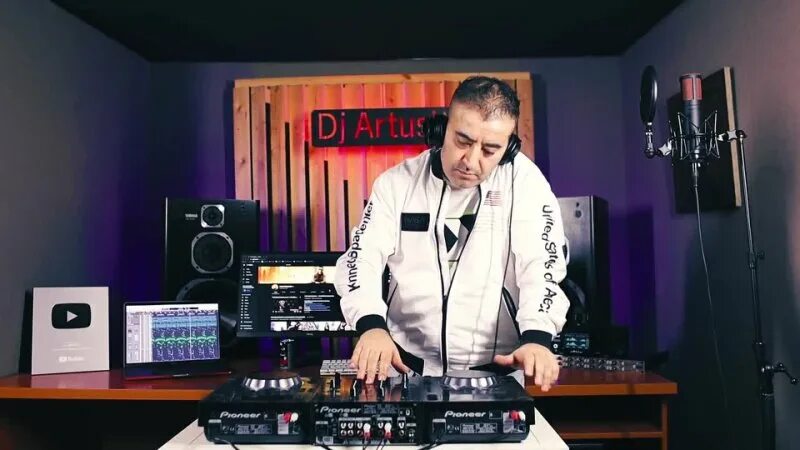 Армянский диджей. Artush djartush. Армянский диджей. Арм диджей. Армянский диджей.