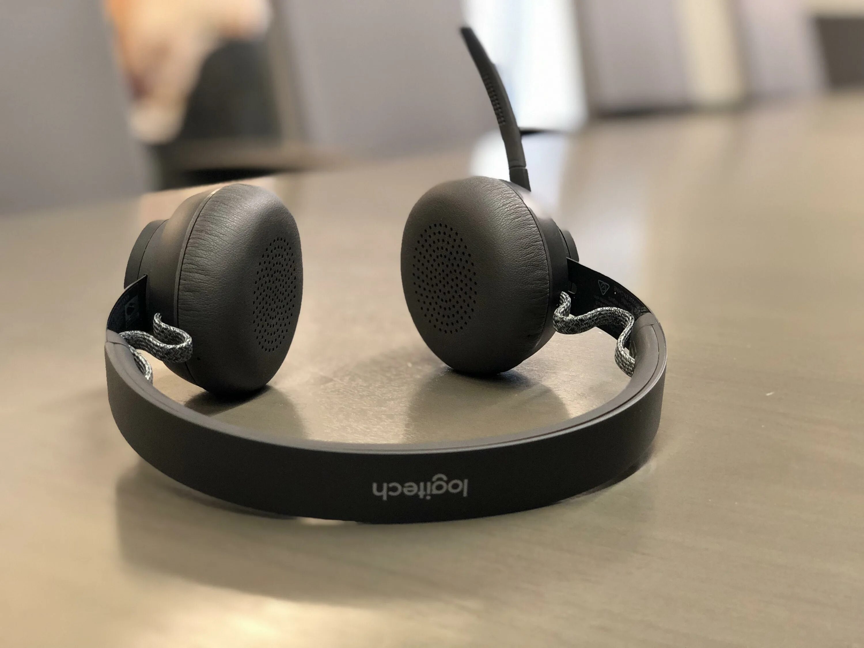 Logitech zone wireless. Logitech headset wireless zone. наушники логитеч беспроводные.