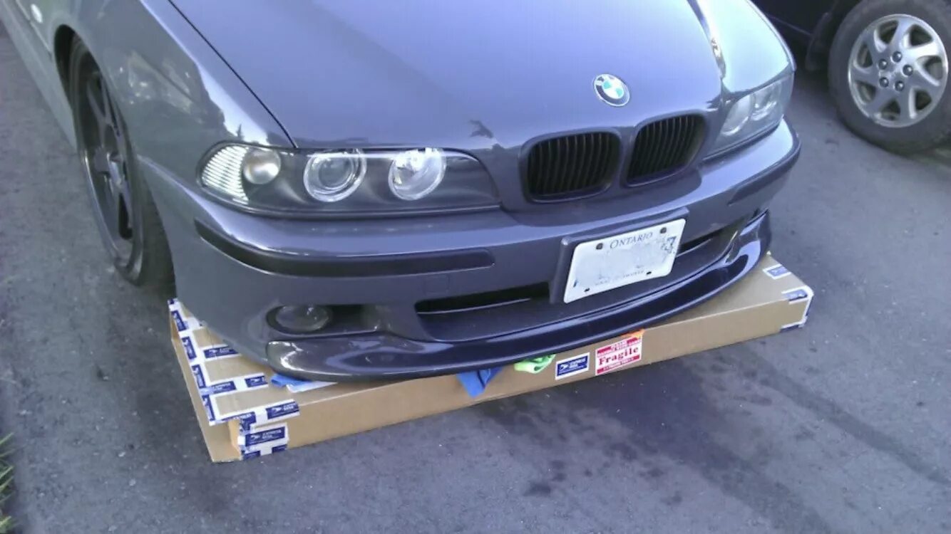 Bmw e39 сплиттер передний. М тех накладки е34. Губа на е39 дорест. Бампер м тех е34. Губа бмв е39.