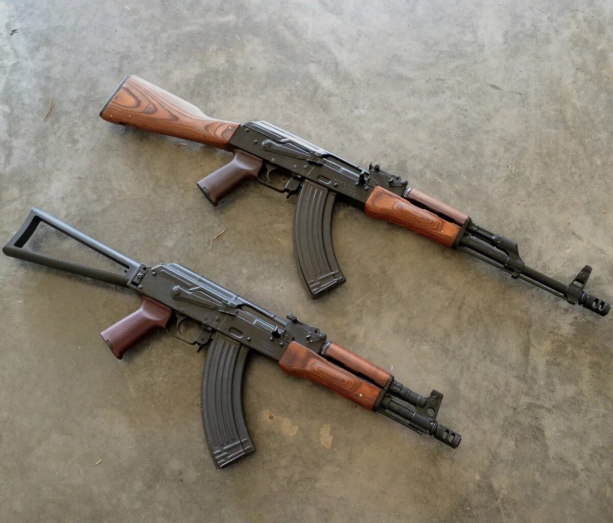 Ak 47 gold. Ак 47 акмс. Ак 47 акмс. Ak 47 автомат. Ak 47 калибр.