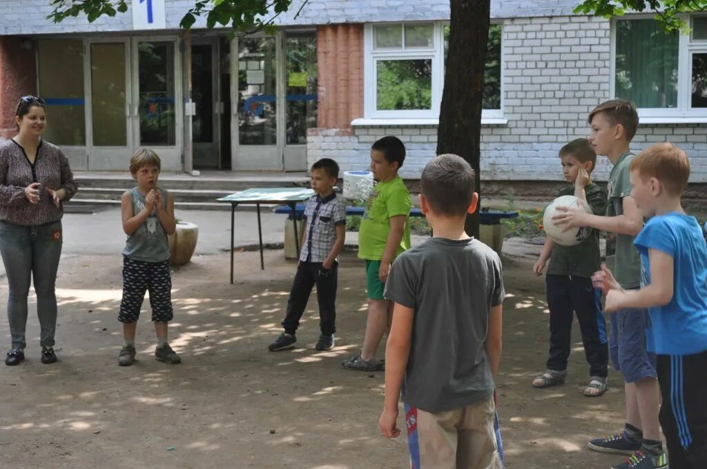 В каком лагере был соколов. Лагерь Сокол Тверь. Лагерь Сокол Башкирия. Спортивный лагерь Сокол Благовещенский район. Сокол лагерь Городецкий район.